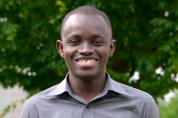 (c) Dennis Williamson